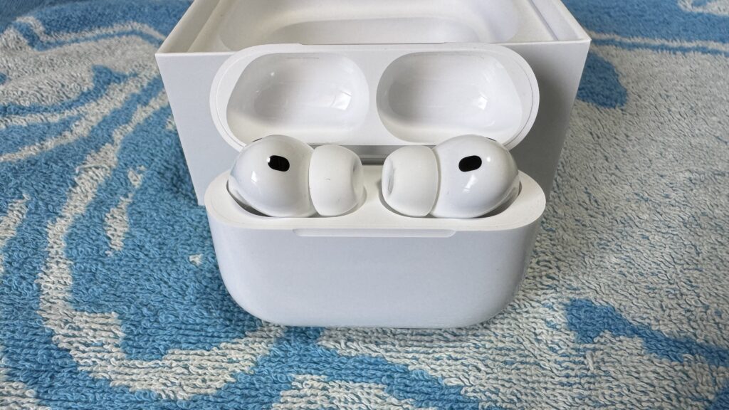 AirPodsPro3の本体画像2中身