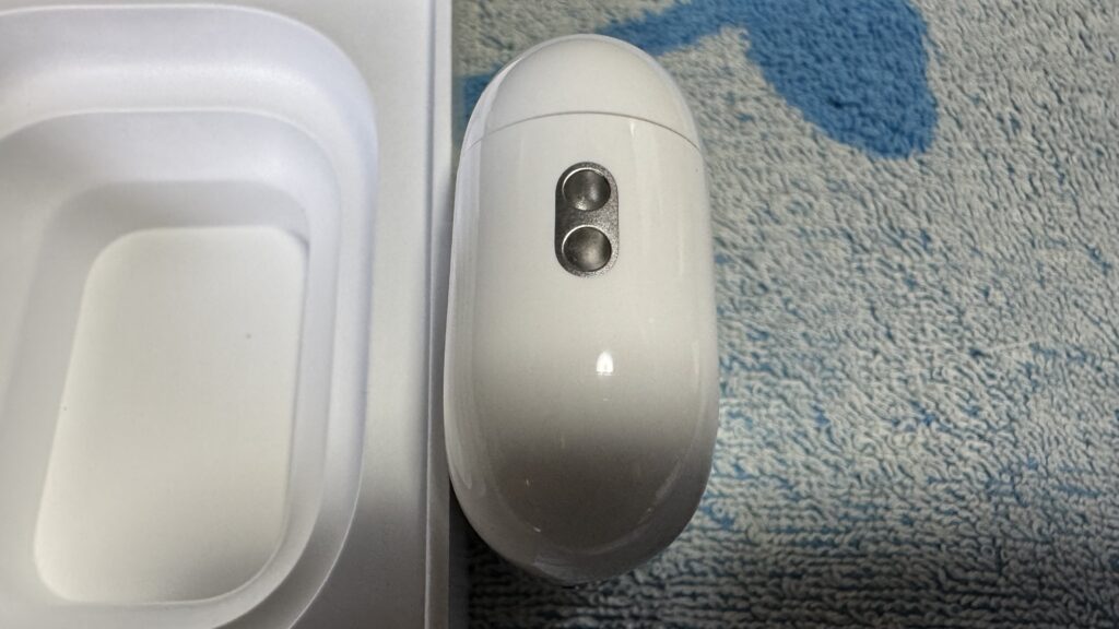 AirPodsPro3の本体画像4側面